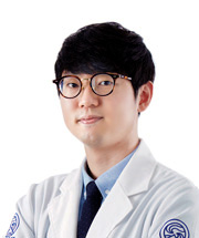 [사진설명] 자생한방병원 한동근 한의사.jpg