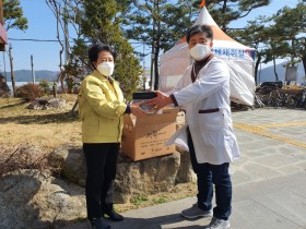 함양군한의사회, 보건소에 한약 기탁