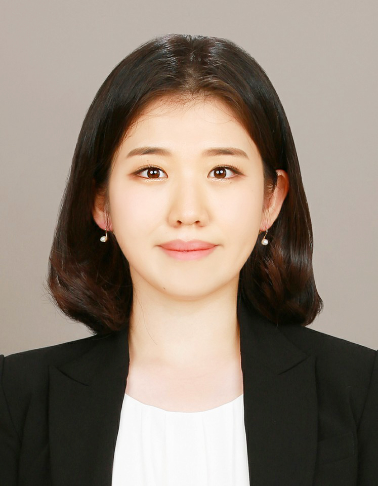 신혜진2.jpg