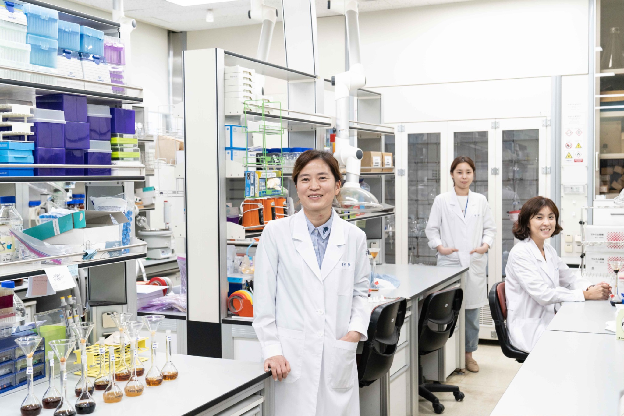 첨부사진1. 한국한의약진흥원 한의기술R&amp;D2팀 연구진.jpg