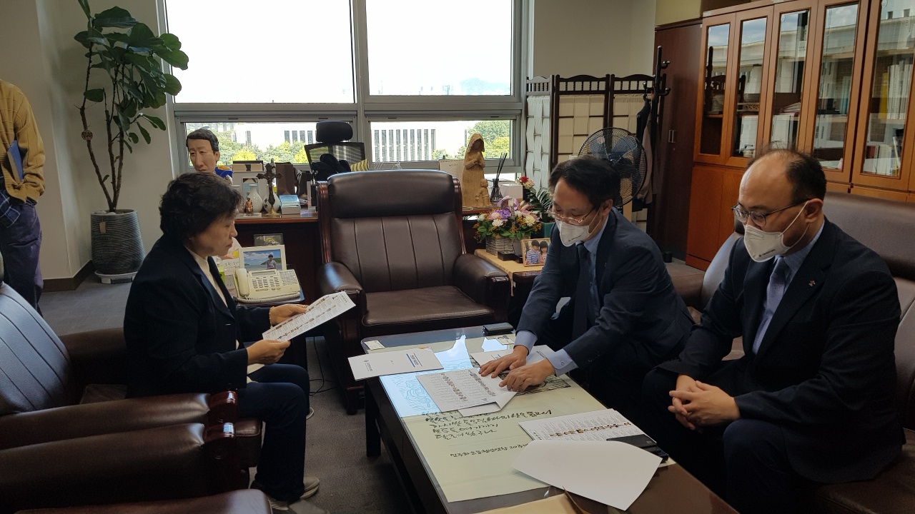 인재근 의원2.jpg