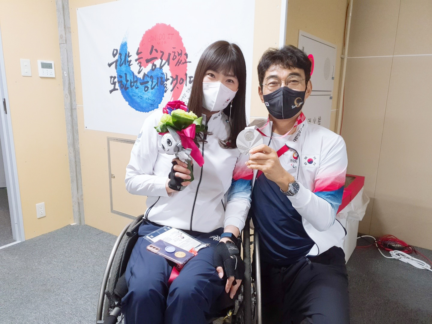 제정진3, 탁구 서수연 선수와.jpg