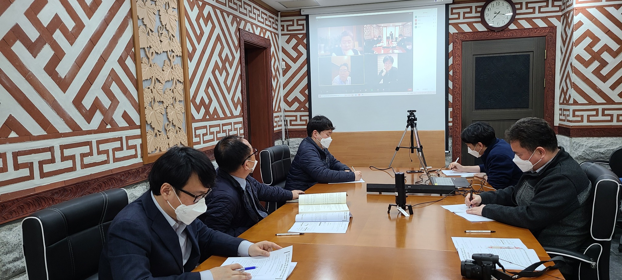 선관위 소위원회.jpg