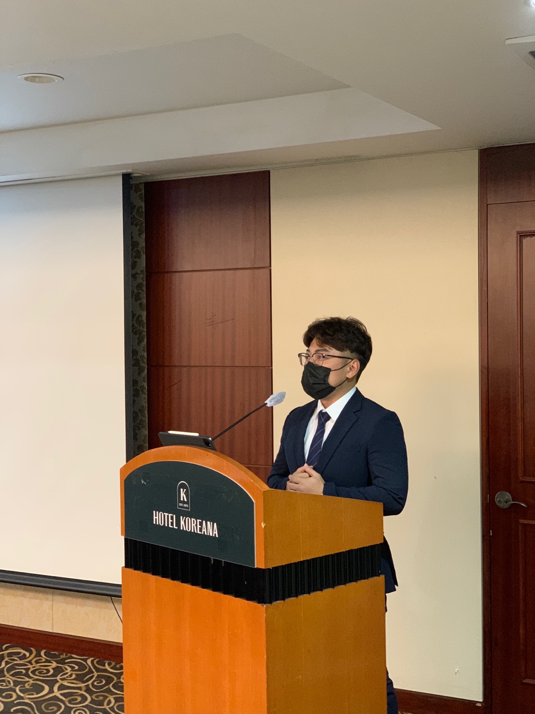 민백기 이사장.jpeg