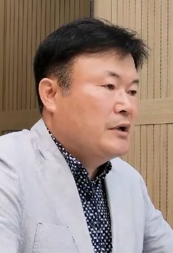 KakaoTalk_20220919_125127583.mp4_20220923_162541.642 copy.jpg