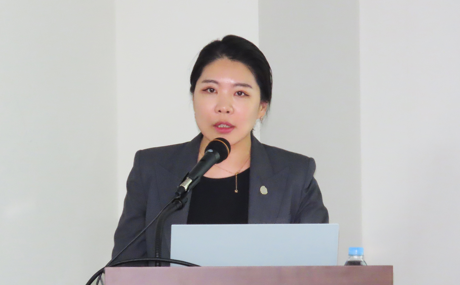 의료현안 신현영.jpg