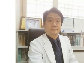 “수석부회장은 가정에서 어머니와 같은 역할을 담당하죠〜”