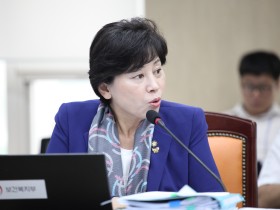 “공공의료 병상 수, 10%→20%로 확대해야”