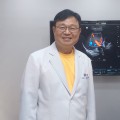 “정확한 진단위해 초음파 전문서적 출판”