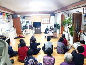 충남 아산시… 한의약 총명한 백세교실