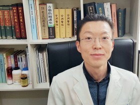 “회원들의 십시일반으로 성금 마련”