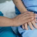 “병원·시설에서 지역사회로”···돌봄보장법 추진