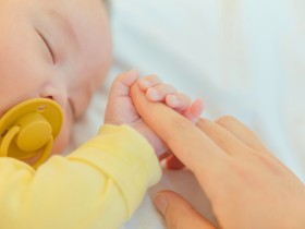 산후조리원 평균 286.5만 원, 재가 평균 125.5만 원 지출