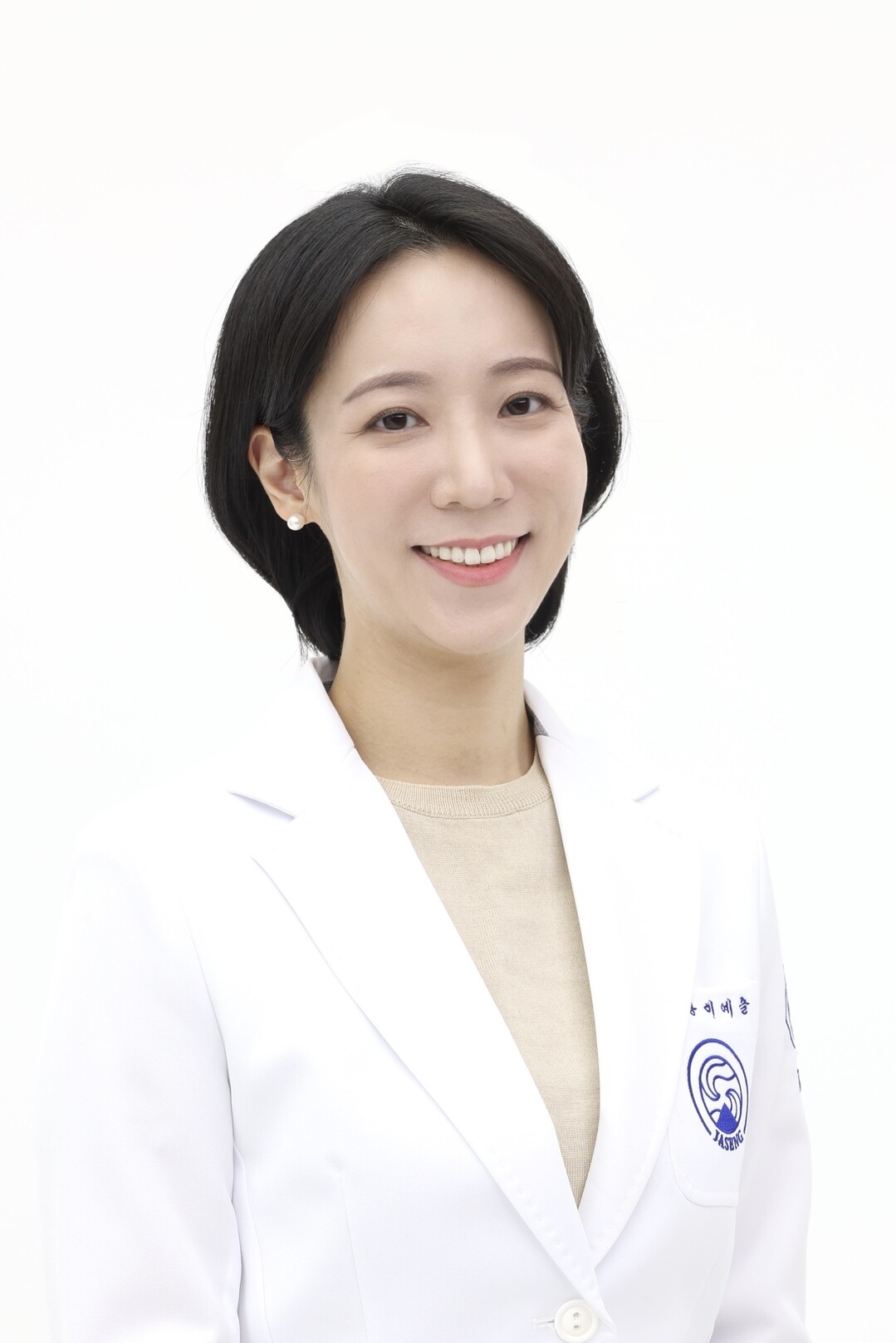 [사진설명] 이예슬 자생한방병원 척추관절연구소 원장.jpg