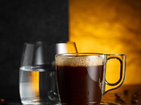 “당신의 커피 습관, 몸의 리듬 망칠 수 있다”