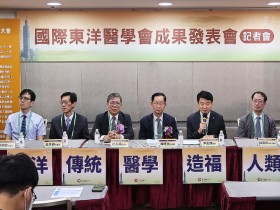 “코로나 치료제 ‘청관1호’, 전통의학 임상·정부 지원의 산물”