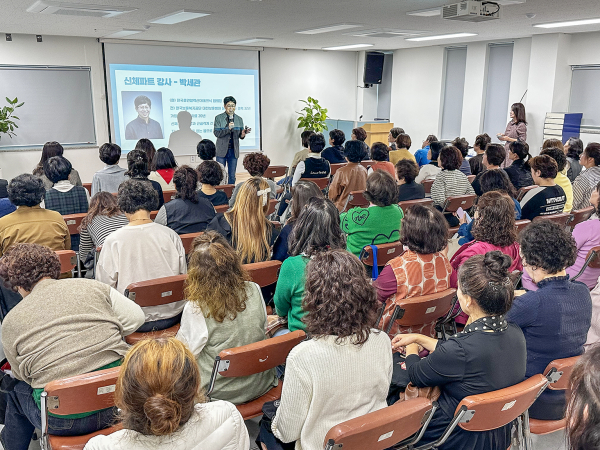통합돌봄 종사자의 신체·심리 회복 지원 나서