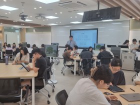 부산대 한의전, 팀바탕학습 특화 스마트 강의실 구축