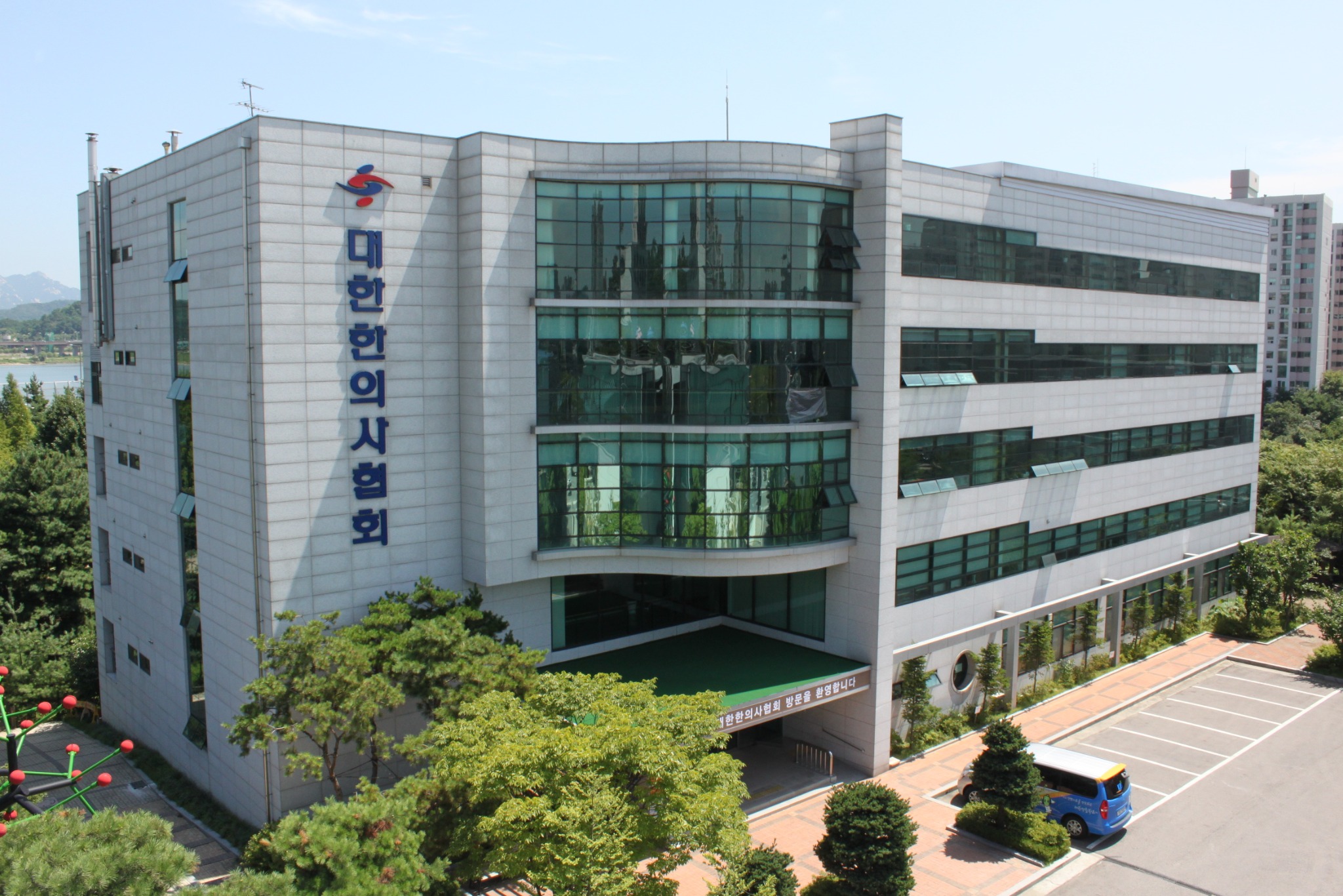 성과 좋은 한의의료기관, 재택의료센터 시범사업 공모서 냉대