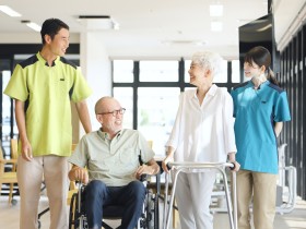 생애말기 고령인구 급속 증가···서비스 공급은 크게 부족