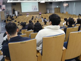 초고령사회서 노인 돌봄과 침구의학의 역할 모색