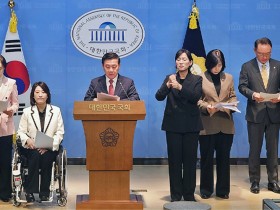 국민의힘 복지위원들 “코로나 백신 관리 부실”…정은경 장관 사퇴 촉구