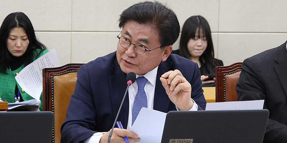 ‘의사편재지표 도입 3법’ 추진…“지역·공공의료 배치, 데이터로 진단”