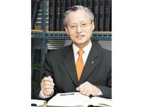 박순환 역사편찬위원장 “한의신문은 역사의 우물”