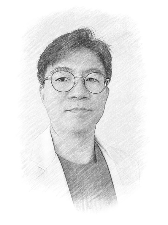 2.신민섭.jpg