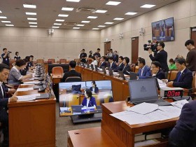 22대 국회 후반기 복지위 활동 돌입…서영석·백종헌 간사 선임