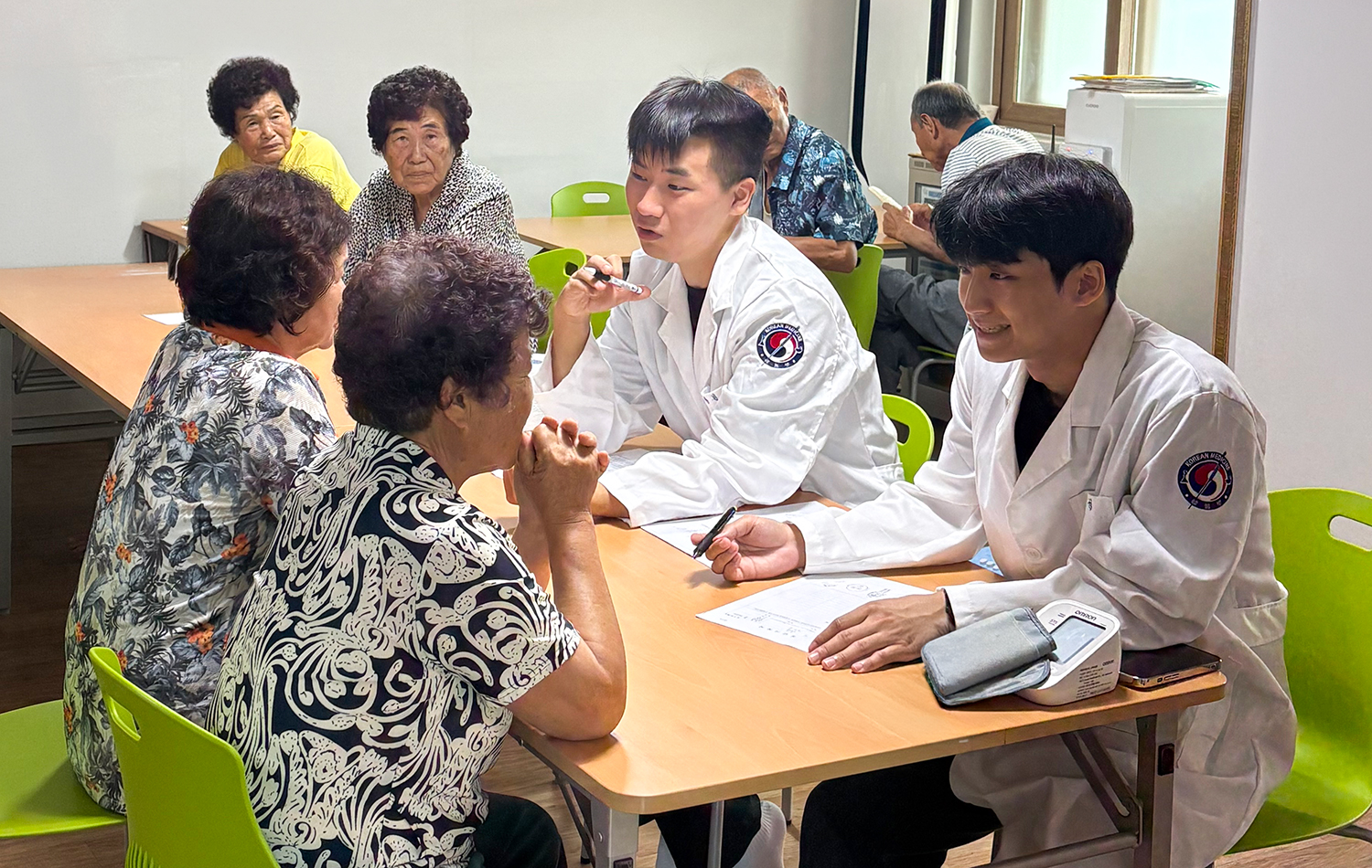 동신의료봉사2.jpg