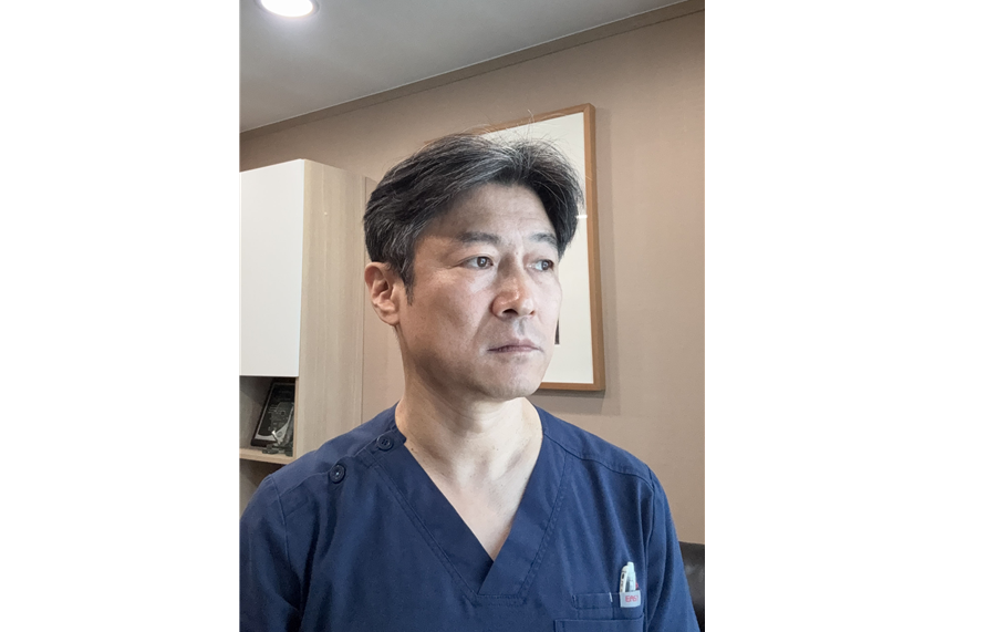 “글을 쓰는 건 글 쓰는 사람 자신의 생각을 확인하는 과정”