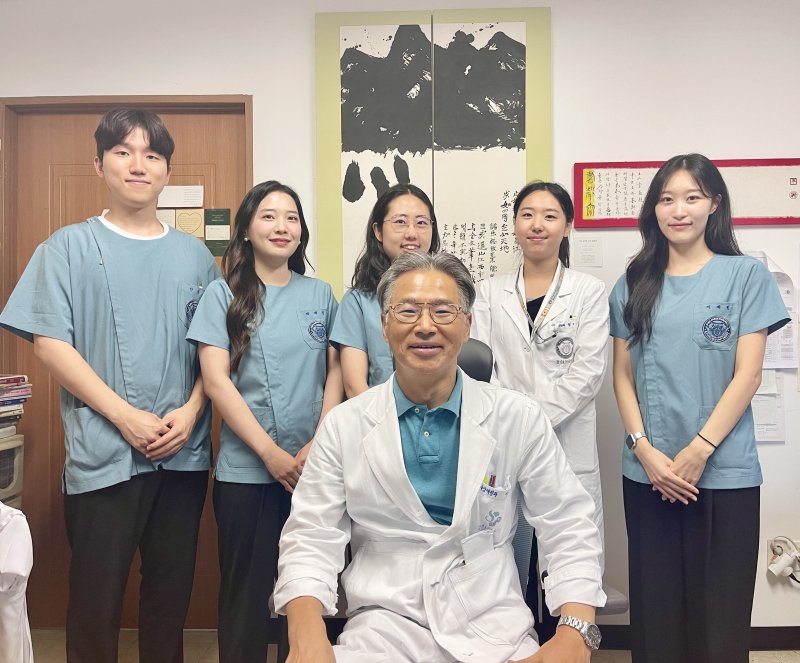중증 교뇌출혈 환자, 한약 병용 후 항생제는 줄고 간·신장은 안전